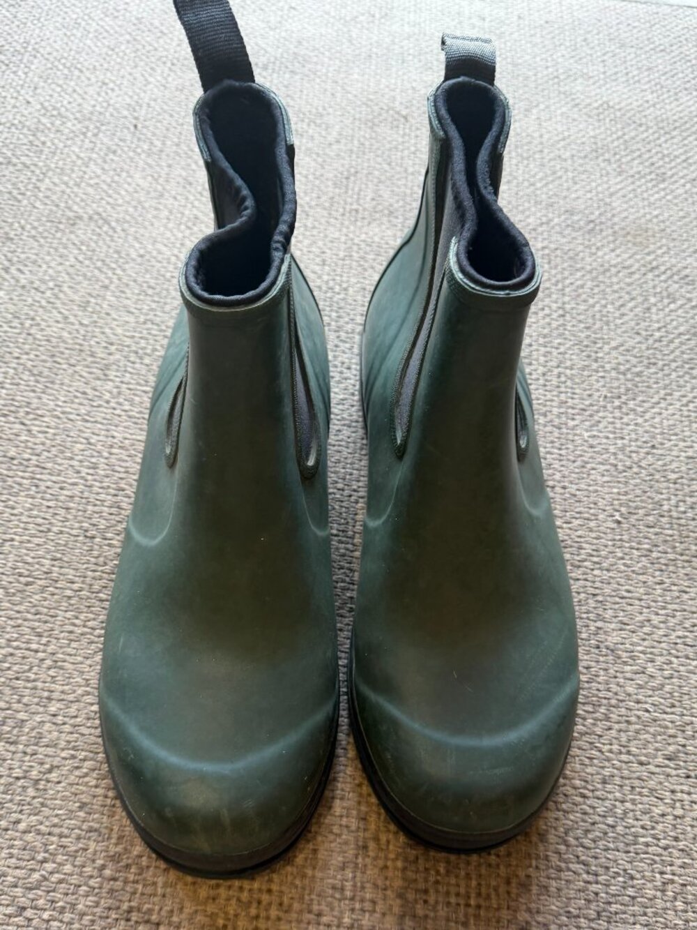 Ariat Fleece LIned Rubber Short Chelsea Boots - Dark Olive